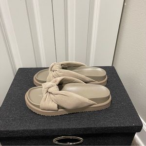 H&M Taupe Beige Suede Knotted Slides Sandals SZ 39 US9-9.5